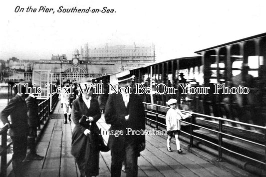 ES 2572 - On The Pier, Southend, Essex