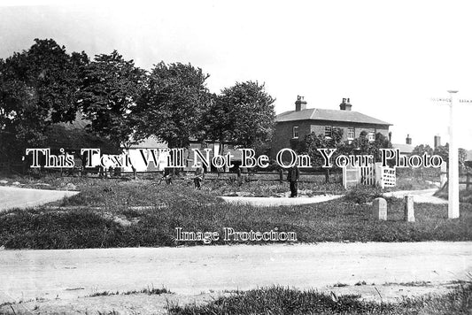 ES 2580 - Longbridge Road, Barking, Essex c1921