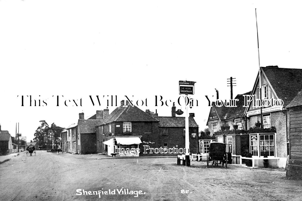 ES 2690 - Shenfield Village, Essex c1923 – JB Archive