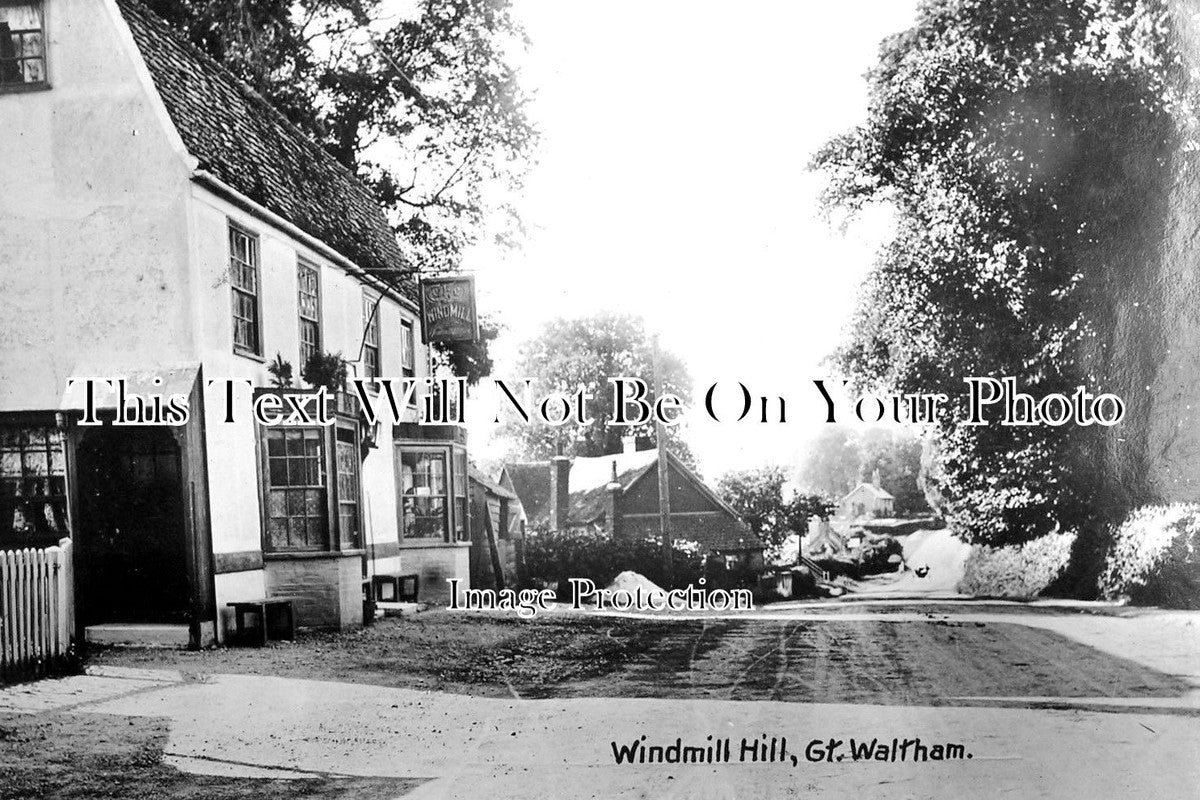 ES 2714 - The Windmill Pub & Windmill Hill, Great Waltham, Essex c1911