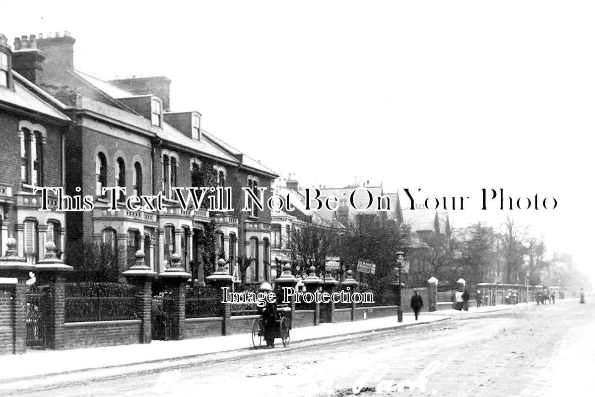 ES 2822 - Cambridge Park, Leytonstone, Essex c1907 – JB Archive