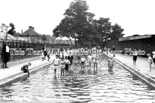 ES 2848 - Paddling Pool, Valence Park, Dagenham, Essex c1933