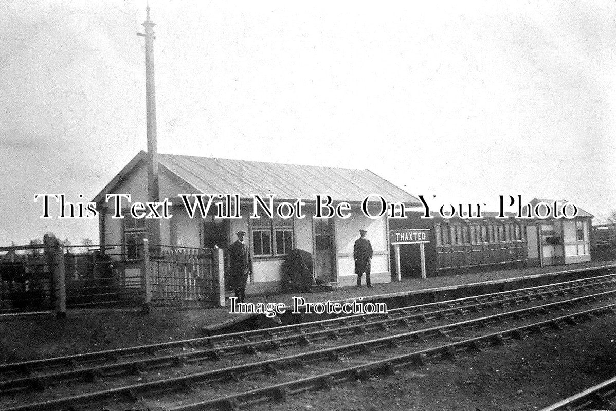 ES 2915 - Thaxted Railway Station, Essex c1913