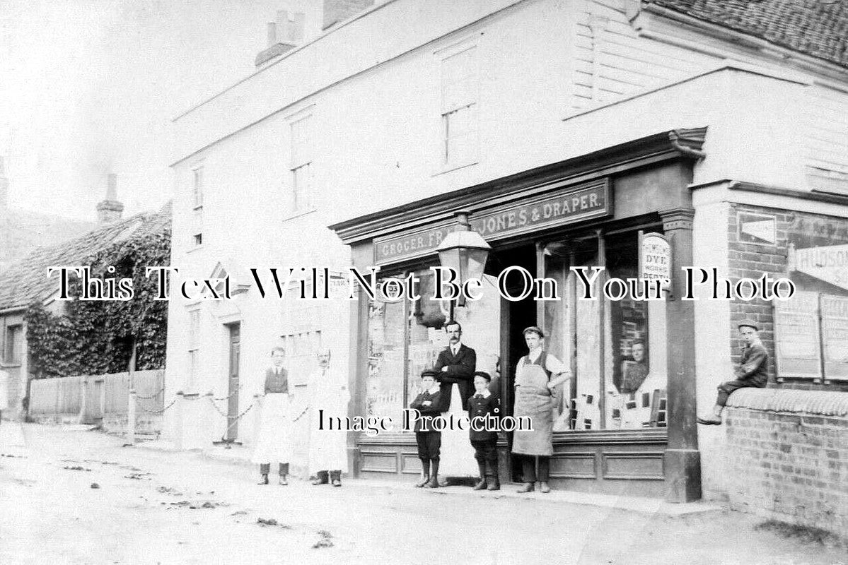 ES 2988 - Grocer Jones & Draper, Moreton, Essex c1911