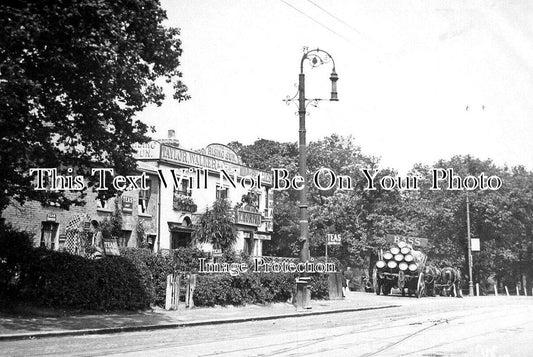 ES 3031 - Rising Sun Pub, Epping Forest, Essex