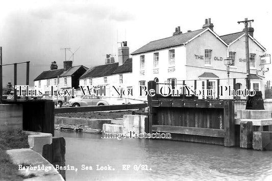 ES 3214 - Sea Lock, Heybridge Basin, Essex