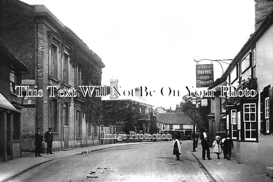 ES 3472 - Rose & Crown, Head Street, Halstead, Essex