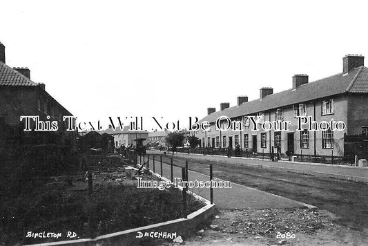 ES 3916 - Singleton Road, Dagenham, Essex c1931