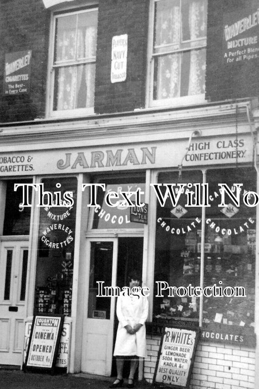 ES 3919 - Jarmans Tobacconist Shop, Loughton, Essex c1920