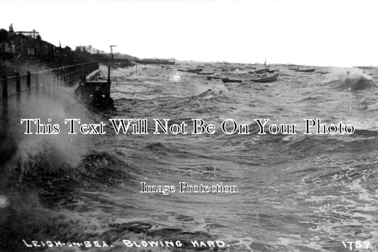 ES 4045 - Blowing Hard, Leigh On Sea, Essex