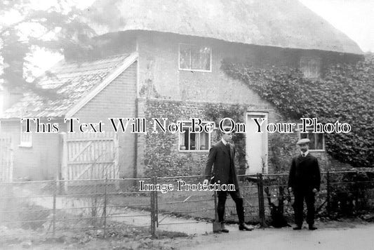 ES 4130 - Pentlow Hall Farm Cottage, Essex