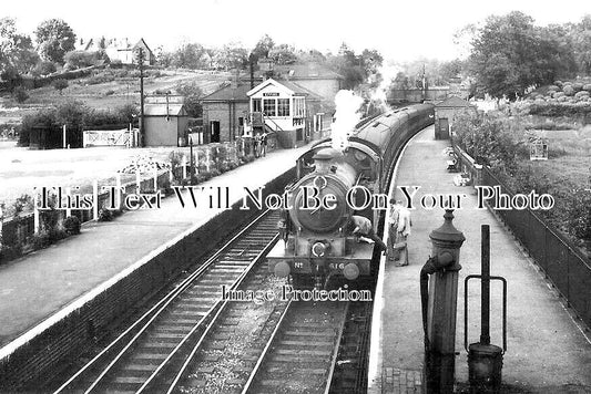 ES 4146 - Epping Railway Station, Essex c1938