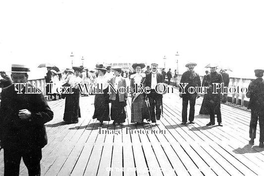 ES 4248 - On The Pier, Clacton On Sea, Essex c1906