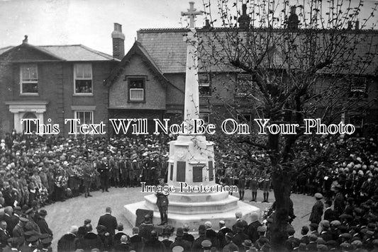 ES 446 - War Memorial, Saffron Walden, Essex