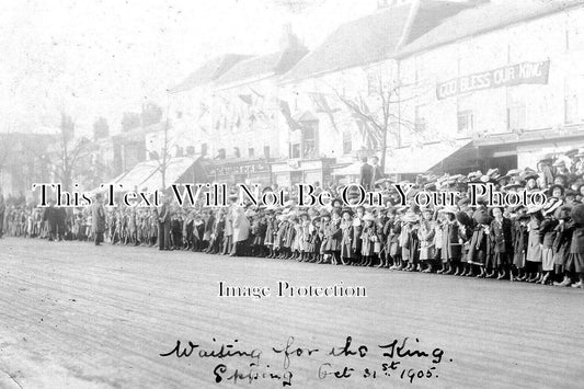 ES 4592 - Waiting For The King, Epping High Street, Essex c1905