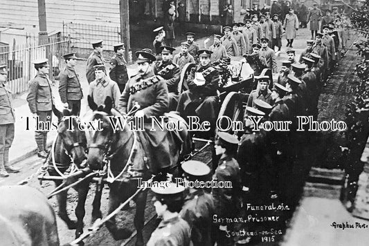 ES 4688 - Funeral Of German Prisoner, Southend On Sea, Essex 1915 WW1