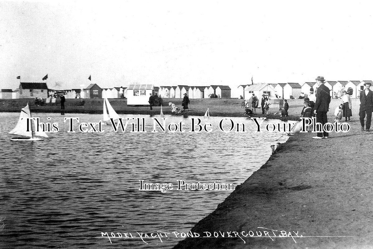 ES 4696 - Model Yacht Pond, Dovercourt Bay, Essex