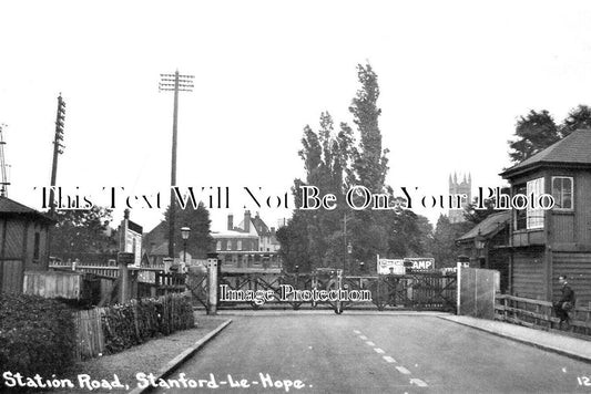 ES 4782 - Station Road, Stanford Le Hope, Essex