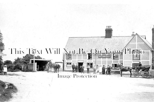 ES 4799 - The Red Lion Inn Pub, Radwinter, Essex