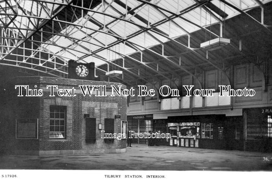 ES 4869 - Tilbury Railway Station Interior, Essex