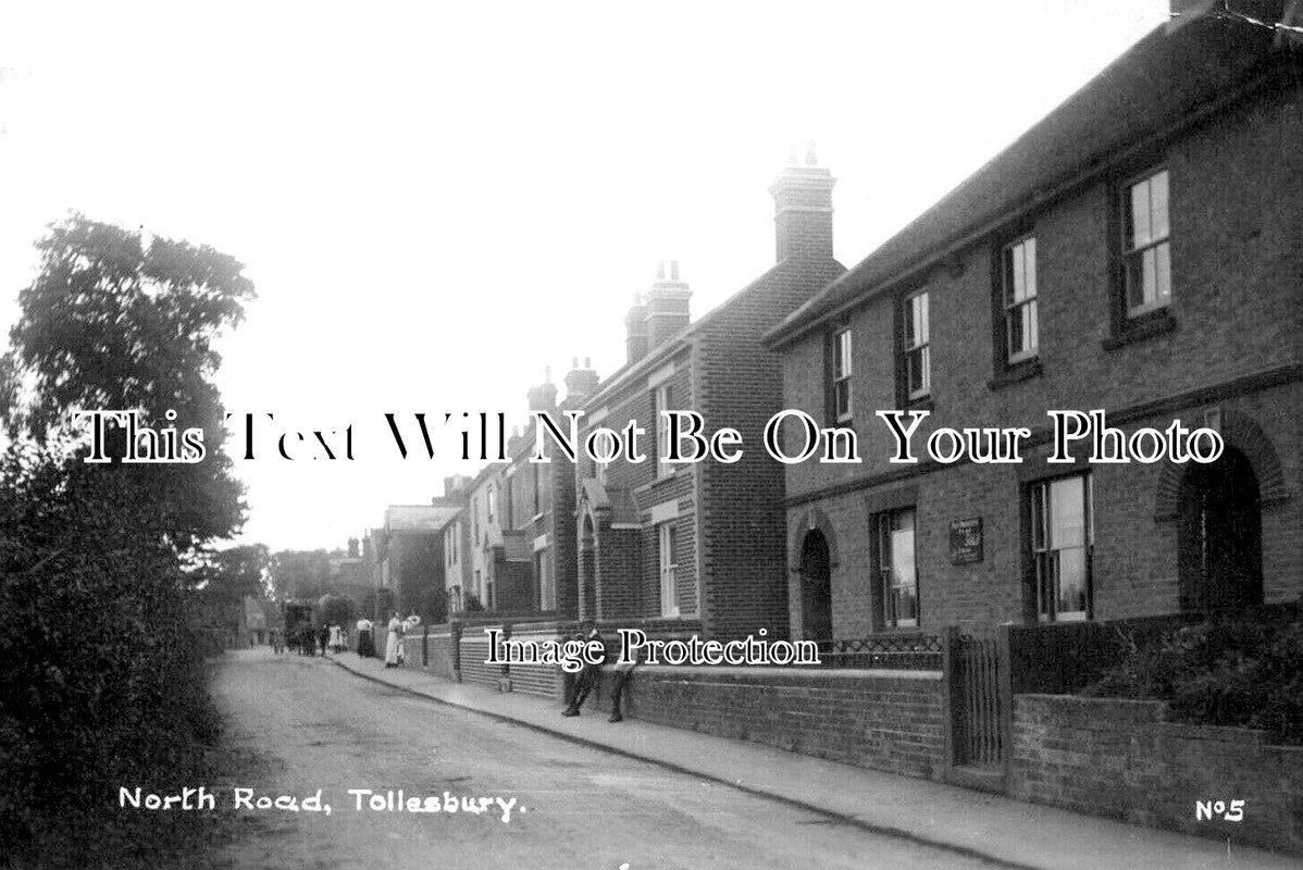 ES 4909 - North Road, Tollesbury, Essex c1918