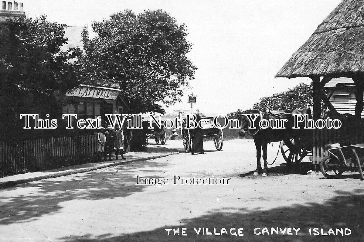 ES 5332 - The Village Pump, Canvey Island, Essex c1919