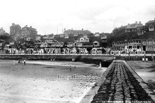 ES 5368 - Bathing Huts, Walton On The Naze, Essex c1932