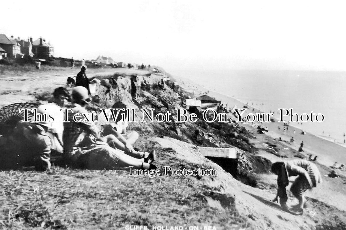 ES 5483 - Cliffs, Holland On Sea, Essex