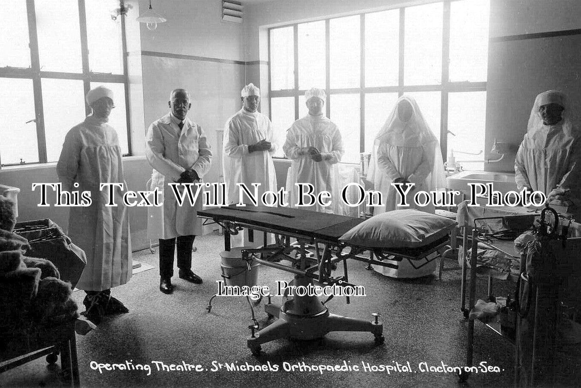 ES 5546 - Operating Theatre, St Michaels Hospital, Clacton On Sea, Essex