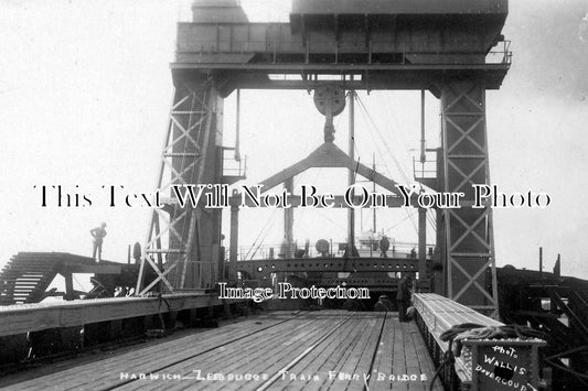 ES 555 - Harwich - Zeebrugge Train Ferry Bridge, Essex