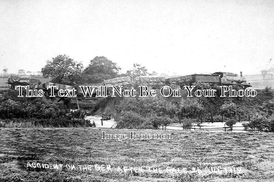 ES 5552 - Railway Accident After Gale, Essex Area 1912