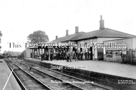 ES 5616 - Shoeburyness Railway Station, Essex