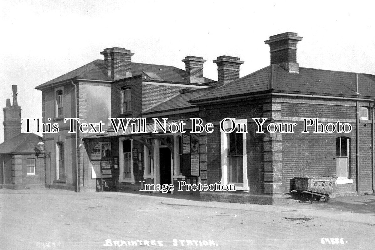 ES 5717 - Braintree Railway Station, Essex