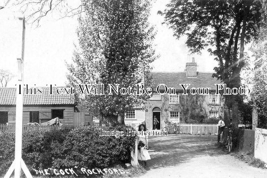 ES 5735 - The Cock Inn Pub, Rochford, Essex c1911