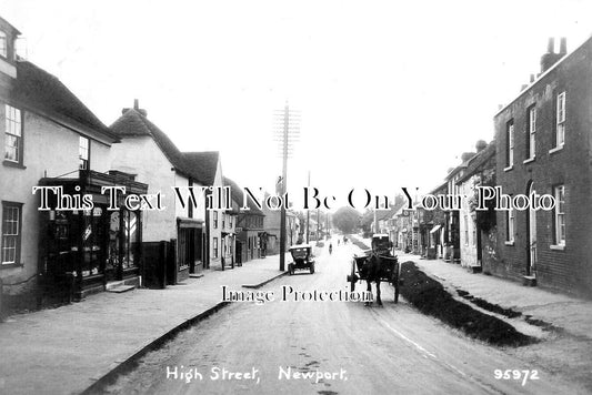 ES 5812 - High Street, Newport, Essex