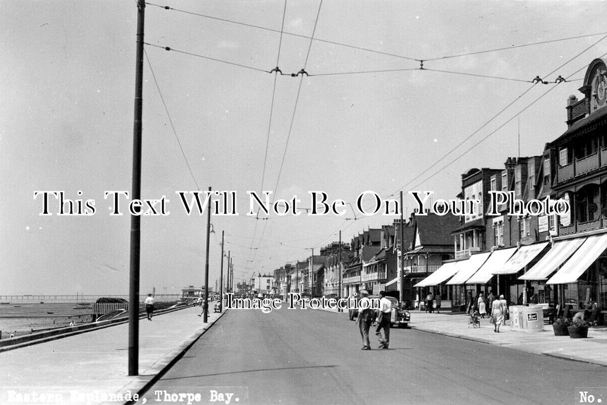 ES 5829 - Eastern Esplanade, Thorpe Bay, Essex c1953