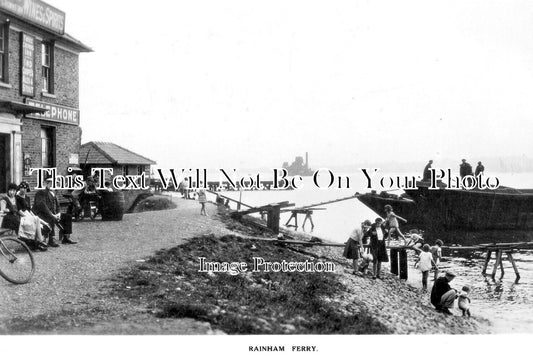 ES 6036 - Rainham Ferry, Romford, Essex c1935