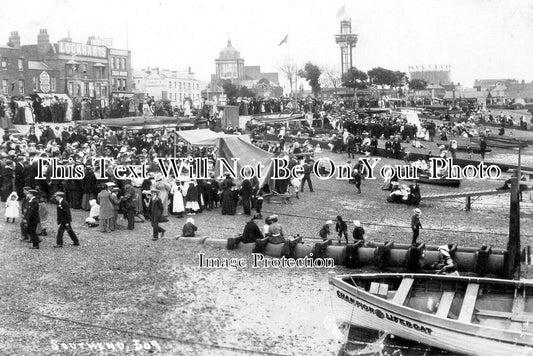 ES 6314 - The Beach & Lifeboat, Southend On Sea, Essex c1905