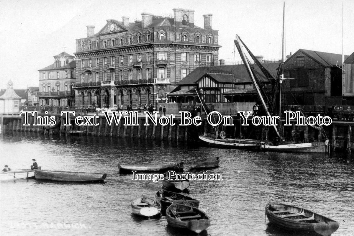 ES 652 - Great Eastern Hotel, The Quay, Harwich, Essex