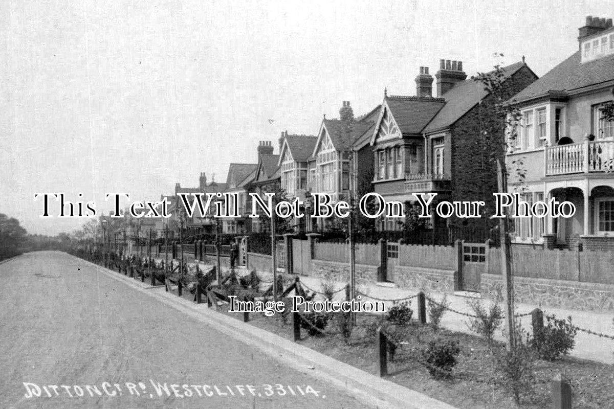 ES 677 - Ditton Court Road, Westcliff, Essex