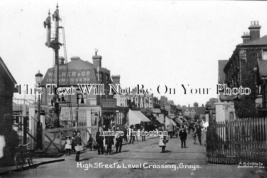 ES 85 - High Street & Level Crossing Grays, Essex