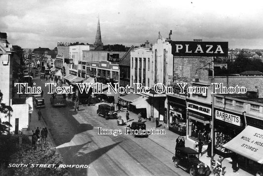 ES 995 - Plaza Cinema, Romford, Essex c1947