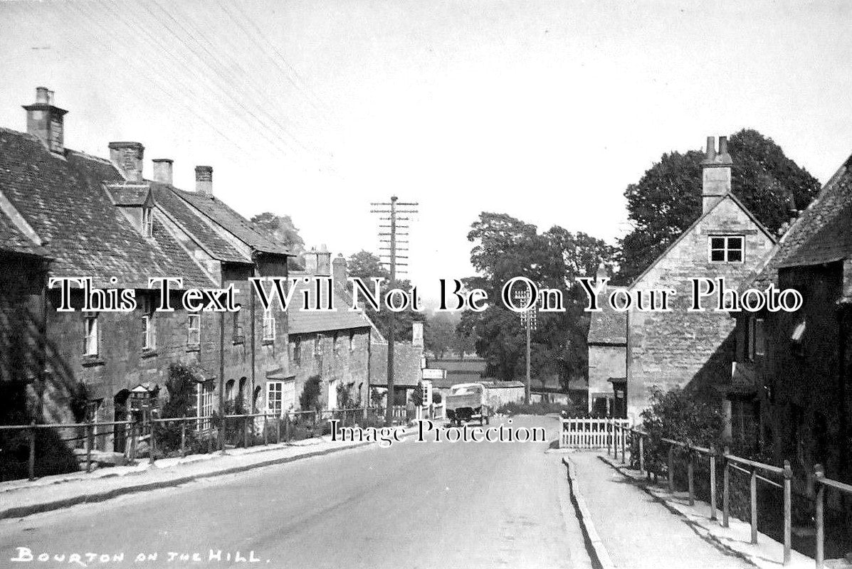 GL 1066 - Bourton On The Hill, Gloucestershire c1935