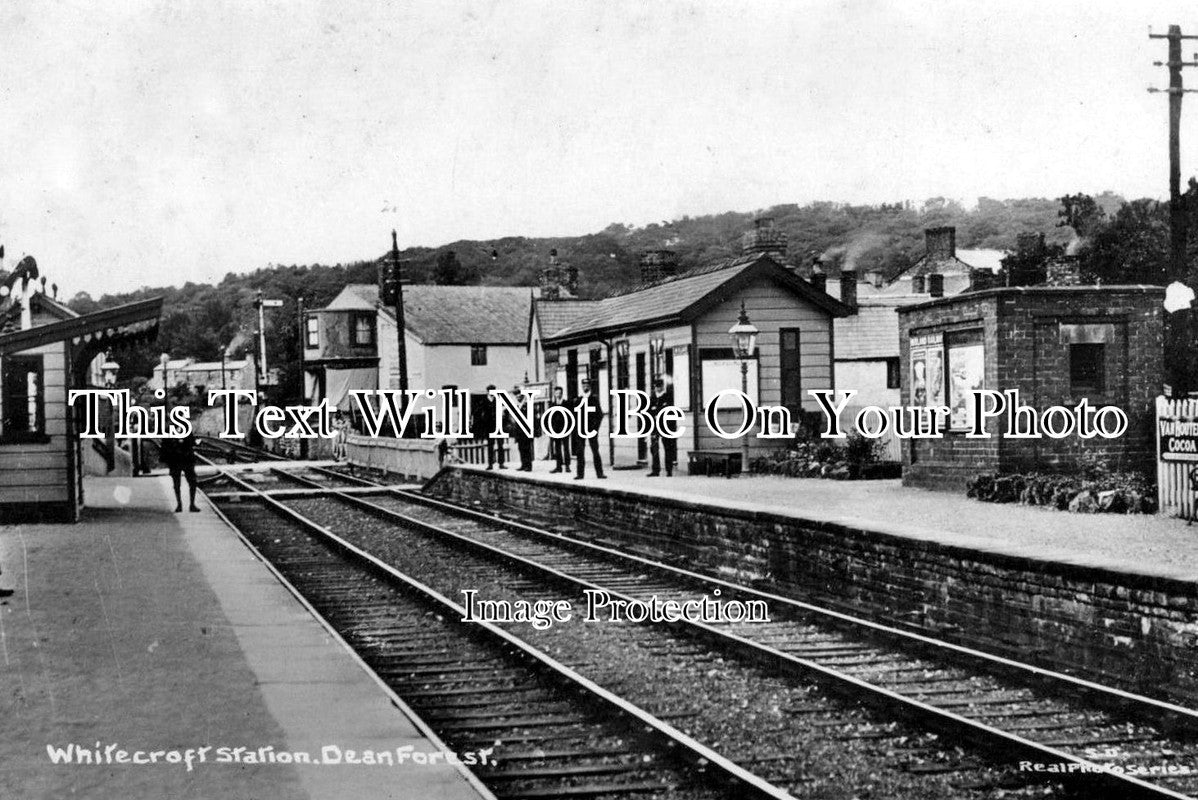 GL 107 - Whitecroft Railway Station, Gloucestershire c1914