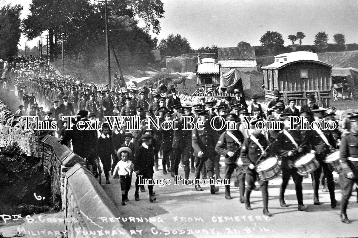 GL 1098 - Military Funeral, Chipping Sodbury, Gypsy Caravans, Gloucestershire