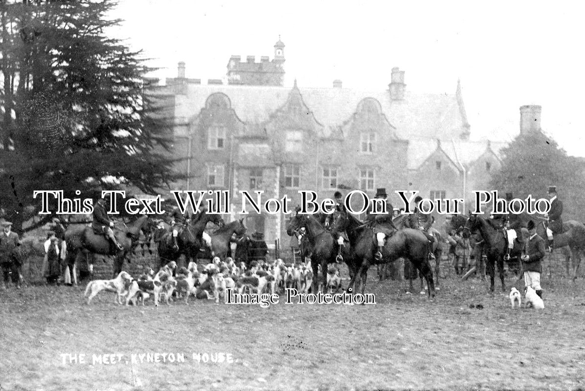 GL 1157 - Thornbury Hunt Meet At Kyneton House, Gloucestershire c1909
