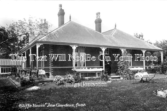 GL 1210 - Cliffe House Tea Gardens, Gloucestershire c1923