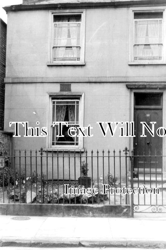 GL 1228 - Fred Archers Birthplace, Cheltenham, Gloucestershire
