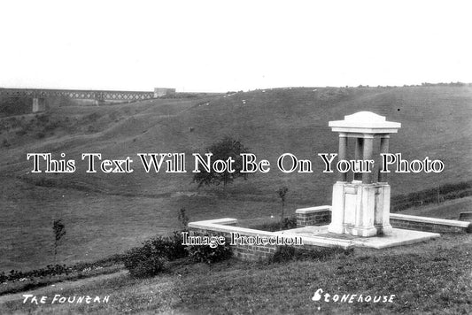 GL 1296 - The Fountain, Stonehouse, Gloucestershire c1923