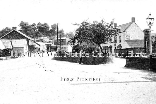 GL 1301 - High Street, Blakeney, Gloucestershire c1910